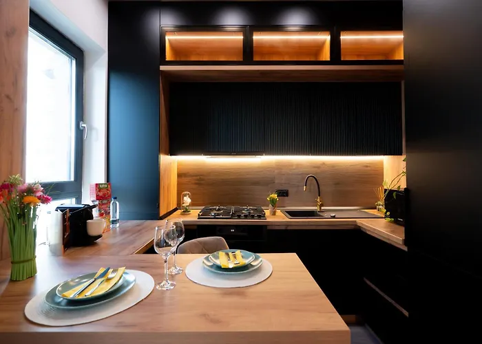 Soni Exclusive 299 Plaza With Free Private Parking & Self Check-in 아파트 *