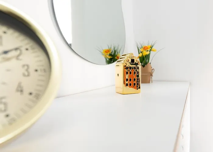 Soni Exclusive 299 Plaza With Free Private Parking & Self Check-in Бухарест