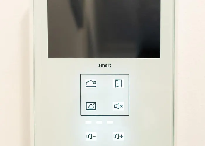 Soni Exclusive 299 Plaza With Free Private Parking & Self Check-in Apartamento Bucareste