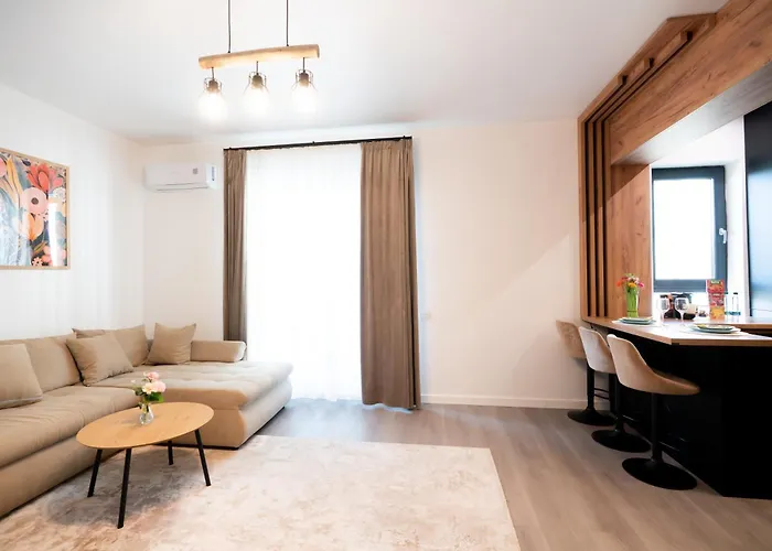 Soni Exclusive 299 Plaza With Free Private Parking & Self Check-in Apartment Bucharest
